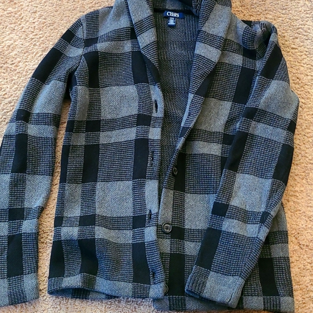 Chaps cardigan size med
